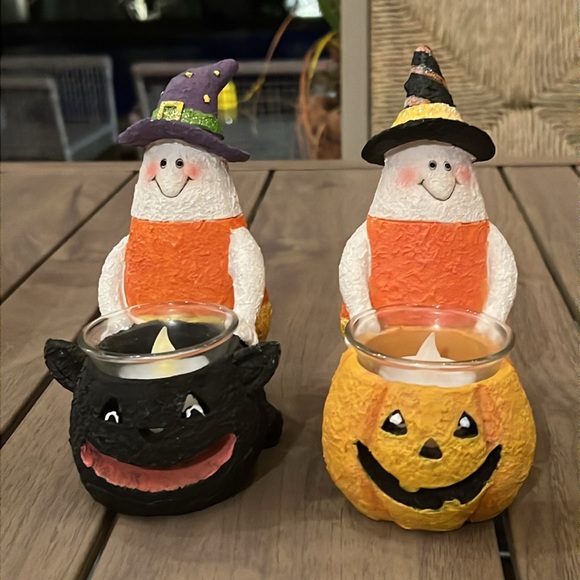 Two Halloween candle holders ~ candy corn little characters with hats! - Picture 12 of 12